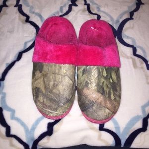 Camo slippers